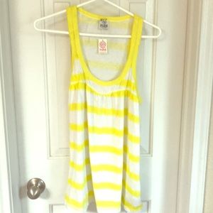 New with Tags vS PINK tank top!